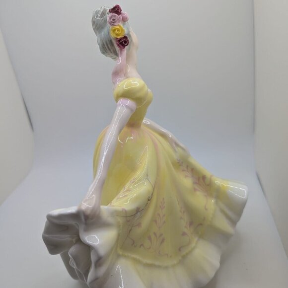 Royal Doulton Ninette Figurine HN 2379 - Picture 5 of 10